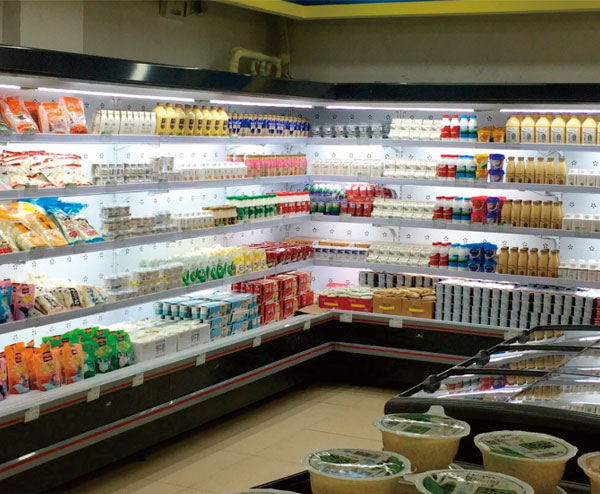 異型轉(zhuǎn)角風幕柜